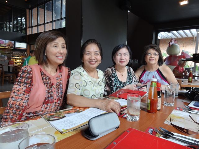 Max's restaurant gathering